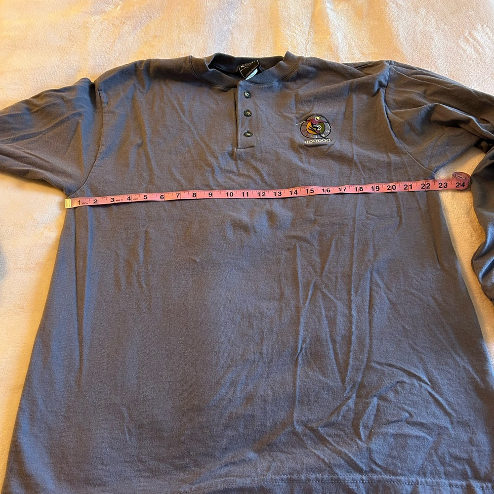 Vintage 90s cotton long sleeve t-shirt dusty purple HOODOO SKI embroidered XL - Picture 8 of 9
